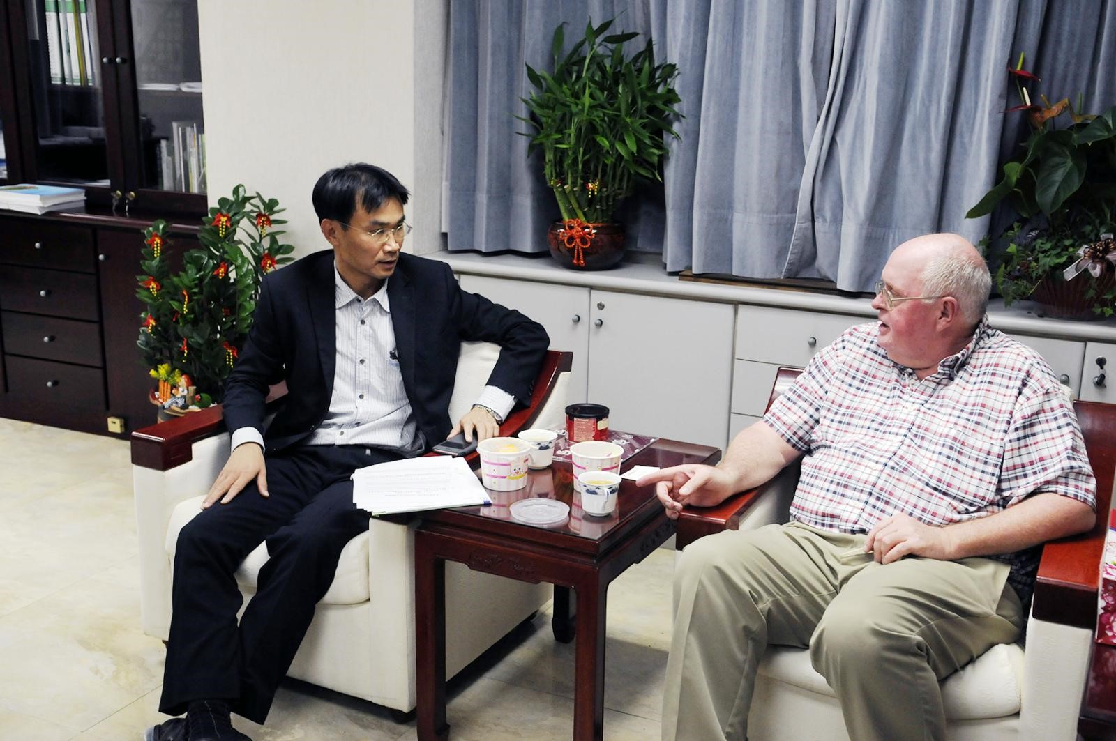 Prof. McCarl paid a visit to COA Deputy Minister Chen Chi-chung.